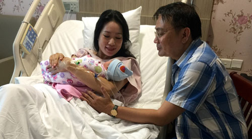 Nhan sắc mỹ nhân Việt trên bàn đẻ: quot;Kẻ lung linh, người kém sắcquot; - 15