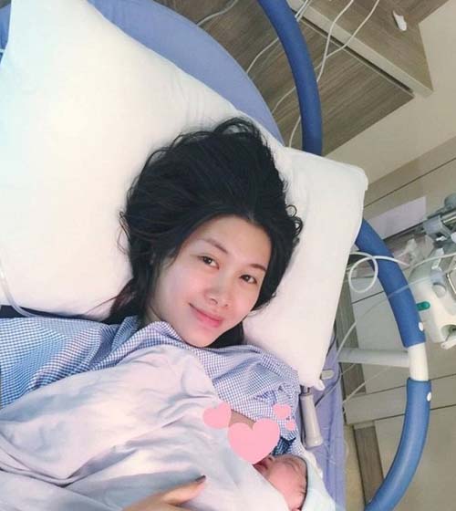 Nhan sắc mỹ nhân Việt trên bàn đẻ: quot;Kẻ lung linh, người kém sắcquot; - 3