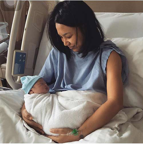 Nhan sắc mỹ nhân Việt trên bàn đẻ: quot;Kẻ lung linh, người kém sắcquot; - 7