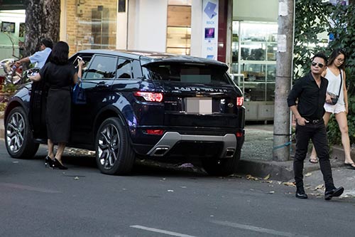 Vắng người yêu, Bằng Kiều lặng lẽ lang thang trên phố Sài thành - 1