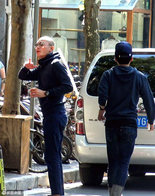 Bị đeo bám, Hoắc Kiến Hoa nổi giận: quot;Các người đã chụp đủ chưa?quot; - 4