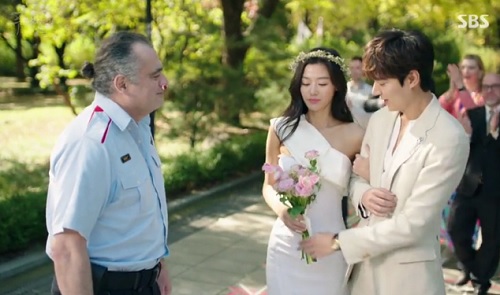 Huyền thoại biển xanh tập 1: Jeon Ji Hyun bị Lee Min Ho tống vào trại giam - 8