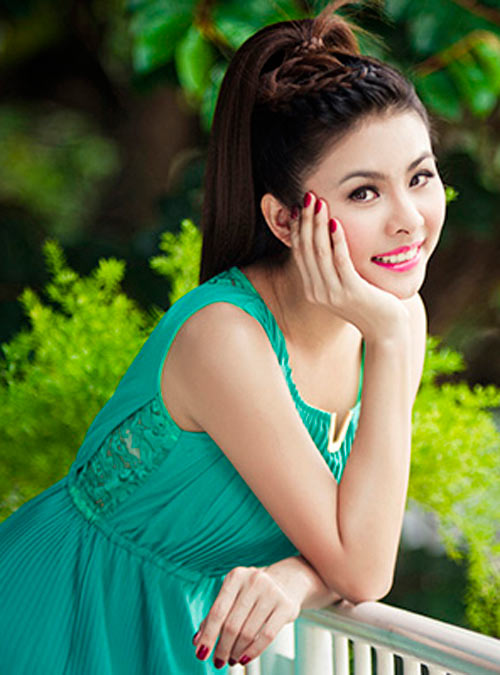 Những mỹ nhân showbiz Việt xuống sắc trông thấy khi mang bầu, sinh con - 7