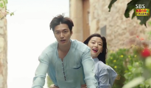 Huyền thoại biển xanh tập 2: Lee Min Ho và Jeon Ji Hyun có nụ hôn đại dương ướt át - 8