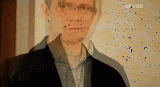 Vượt mặt “Hậu duệ mặt trời”, “Huyền thoại biển xanh” bị nghi là hàng đạo nhái - 10