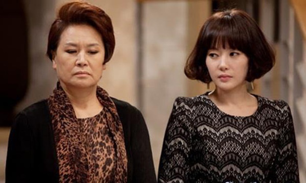 Tôi còng lưng đi làm nuôi cả nhà chồng ăn bám - 1