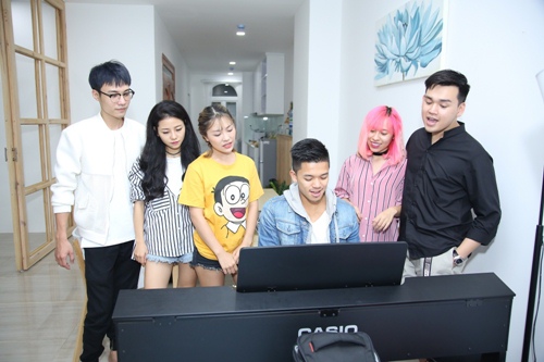 Trọng Hiếu mặc giản dị đến “truyền lửa” cho đội Khắc Hưng - 5