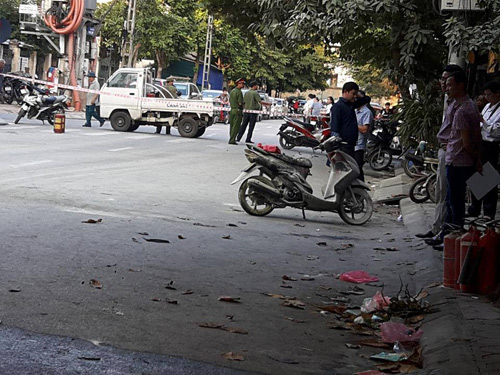 Vụ nổ bốt điện: Hai vợ chồng người bán nước đang rất nguy kịch - 2