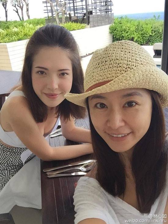 Có bầu 6 tháng, mặt mộc của Lâm Tâm Như vẫn đẹp miễn chê - 4