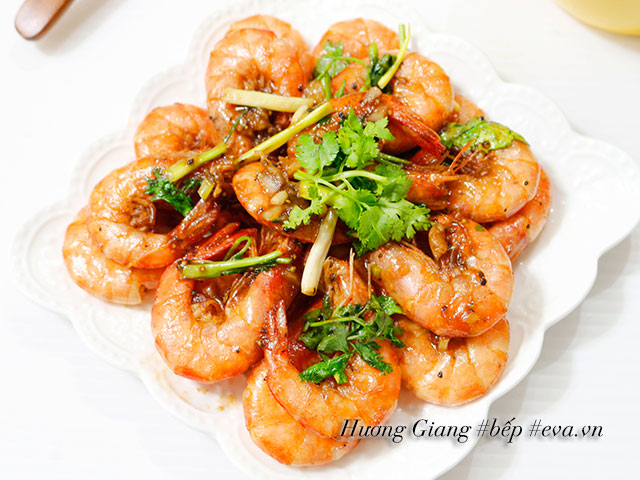 Tôm rang me ngon tuyệt ngày lạnh