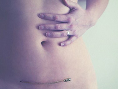 Vết sẹo mổ lấy thai và những điều ít ai nói cho mẹ bầu biết - 1