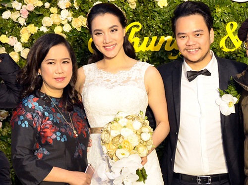 Trang Nhung: quot;Vợ chồng tôi luôn sợ mất nhauquot; - 3