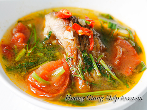 Canh cá chép nấu thì là nóng hổi trôi cơm - 7