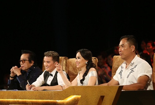 Danh hài Chiến Thắng đi thi hát giữa tin chia tay bạn gái - 19