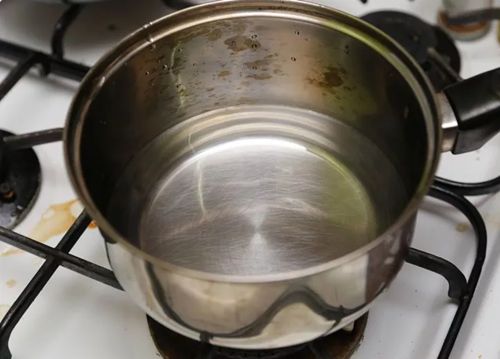 Cách pha sữa chuẩn từng bước một cho con để tránh sai lầm đáng tiếc - 3
