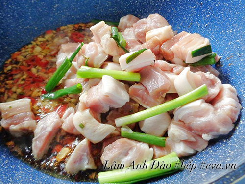 Thịt xào đậu phụ cay kiểu này mới ngon - 4