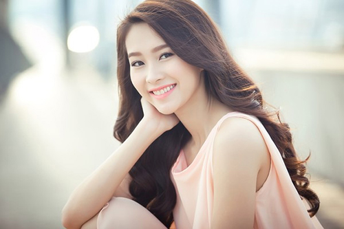 Làm tóc xoăn bồng bềnh sexy như Hồ Ngọc Hà chỉ trong 5 phút - 7