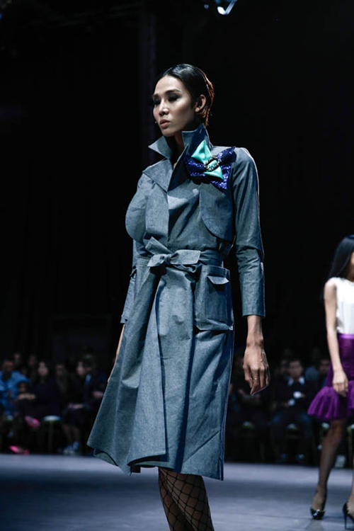 Thanh Hằng khoác áo voan quot;khủngquot; khoe cặp chân dài 1m12 đẹp không tì vết - 9