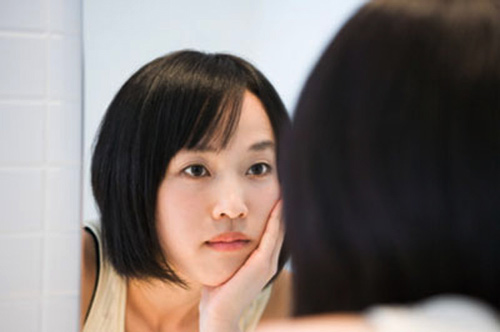 Mẹo chăm da trắng nõn từ hội #039;chị em bạn dì#039; cực chất - 1