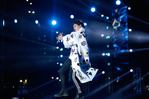 Phương Thanh mang đầu trọc đọ giọng cùng “mẹ một con” Thu Minh - 6