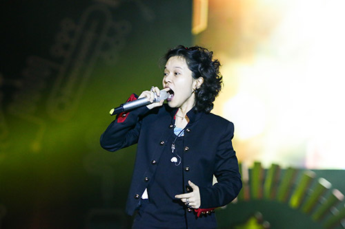 Phương Thanh mang đầu trọc đọ giọng cùng “mẹ một con” Thu Minh - 14