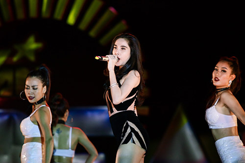 Phương Thanh mang đầu trọc đọ giọng cùng “mẹ một con” Thu Minh - 16