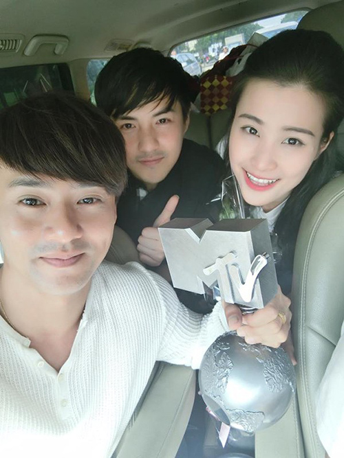 Không phải anh chị em nhưng những cặp sao Việt này có ngoại hình giống nhau như lột - 3