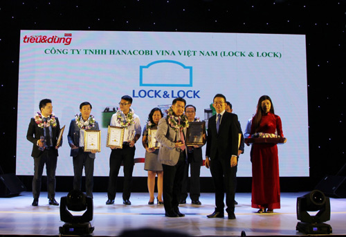Lockamp;Lock nhận giải thưởng Top 10 sản phẩm, dịch vụ tin amp; dùng năm 2016 - 1