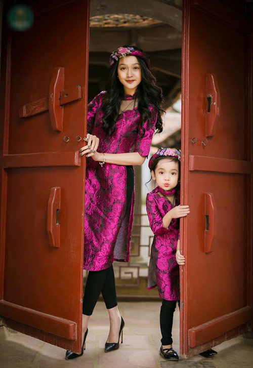 Bé gái Hà Nội được hứa hẹn quot;sinh ra để làm hoa hậuquot; - 12