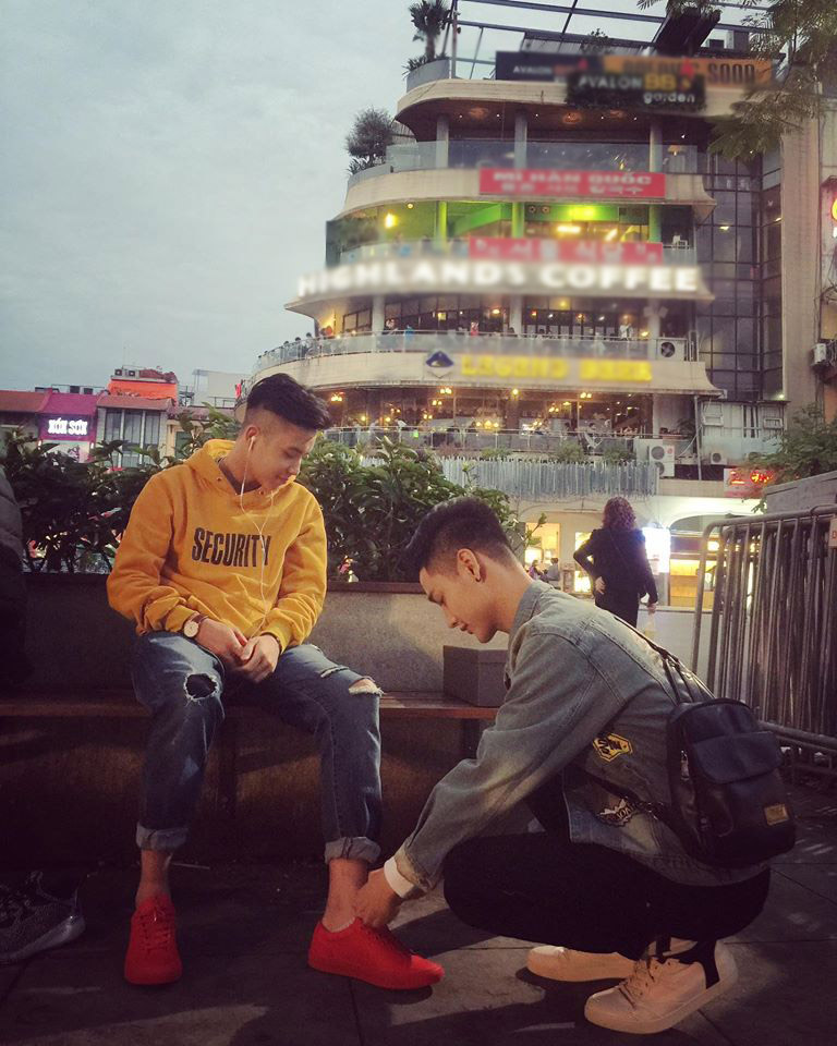 Clip 32 giây và tình yêu ngọt ngào của cặp đôi này đã “đốn tim” hàng ngàn dân mạng - 1