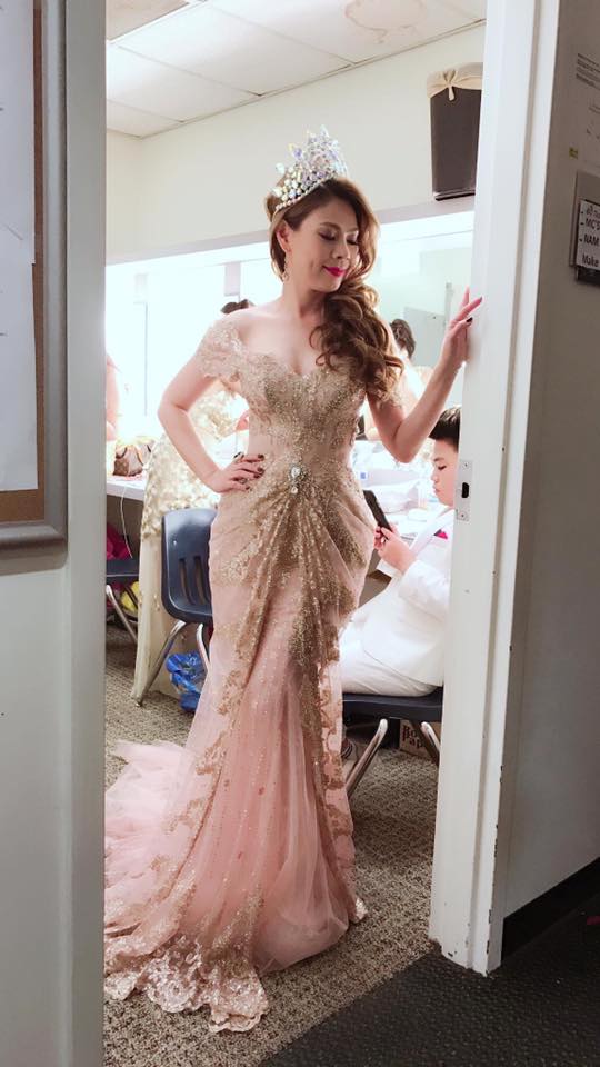 Cùng một chiếc váy, Hoa hậu Mỹ Linh - ca sĩ Thanh Thảo ai đẹp hơn? - 5