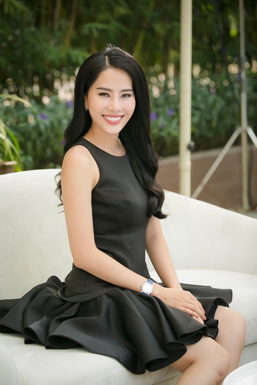 Lan Khuê, Nam Em hào hứng quot;támquot; chuyện về thiên thần nội y - 4