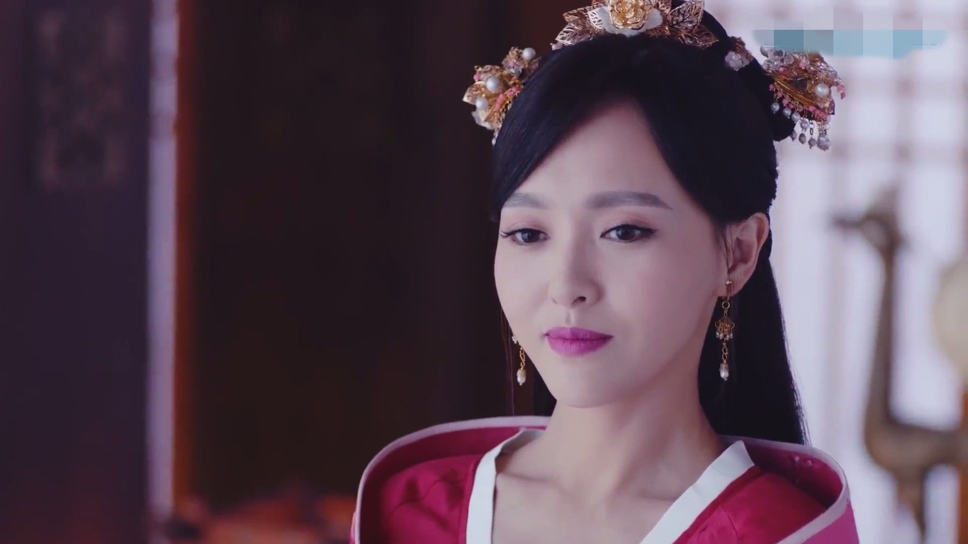 Đường Yên thoát kiếp amp;#34;Nữ thần mặt đơamp;#34; giúp phim đạt 10 tỷ lượt xem - 7