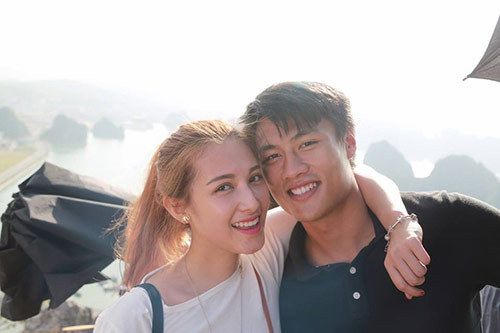 Hậu lộ ảnh hôn nhau, Mạc Hồng Quân tránh mặt tình cũ Emmy Nguyễn - 3