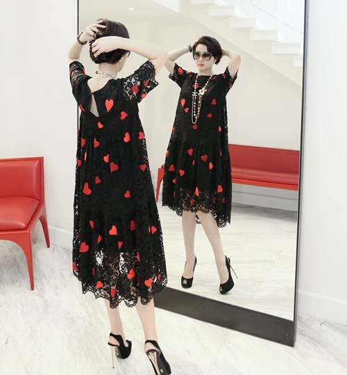 HH Giáng My chuẩn bị váy áo trước cả 10 ngày để làm MC - 2