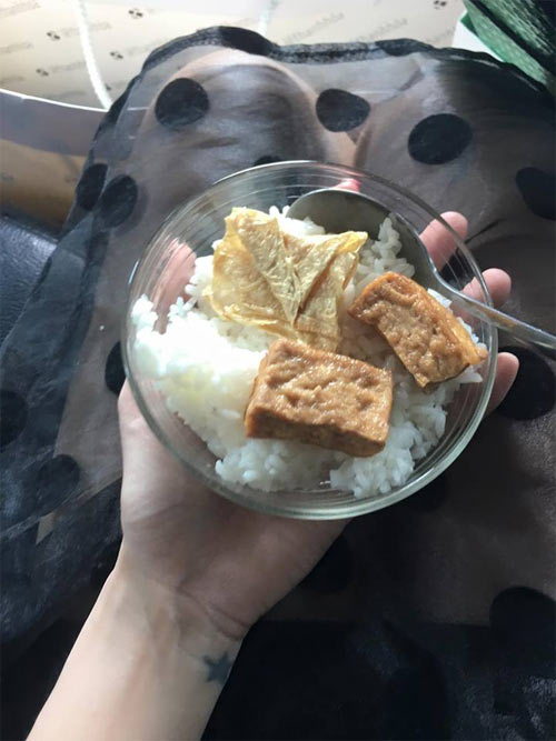 Sao Việt 24h qua: Hình ảnh chân thực của ông xã Ốc Thanh Vân bên con gái vào ngày mới - 17