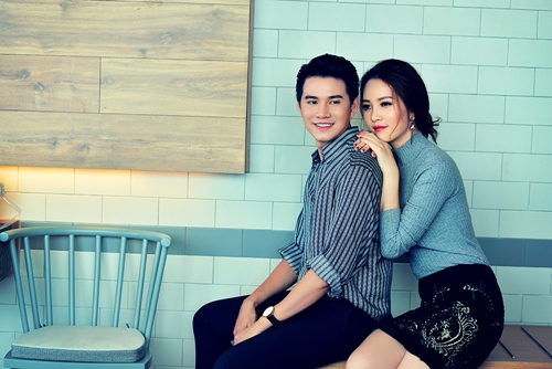 Á hậu Thụy Vân buông lơi vai trần bên MC Vũ Mạnh Cường - 8