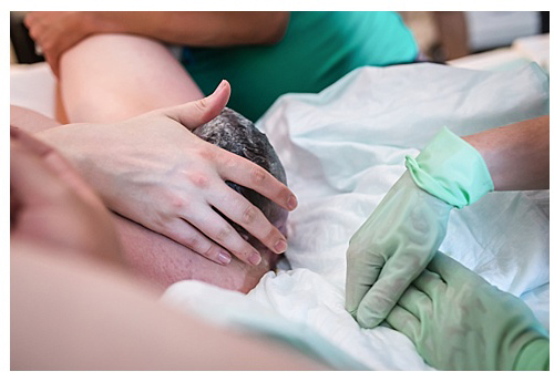 Hình ảnh toàn bộ quá trình đẻ thường quot;không thể thật hơnquot; của bà mẹ trẻ - 10