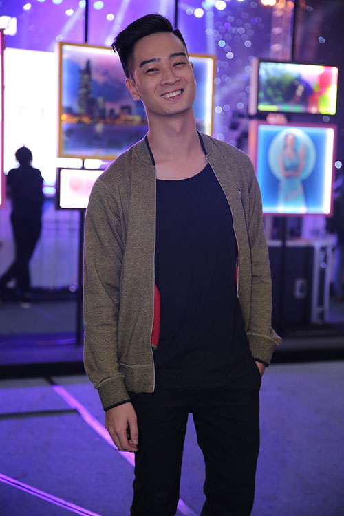 Mỹ Tâm, Trang Pháp cùng amp;#34;đọamp;#34; vẻ sexy, đua nhau chụp ảnh tự sướng - 12