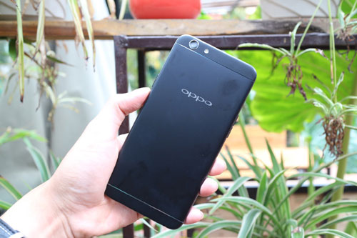 Ra mắt Oppo F1s màu đen nhám, bản giới hạn - 3