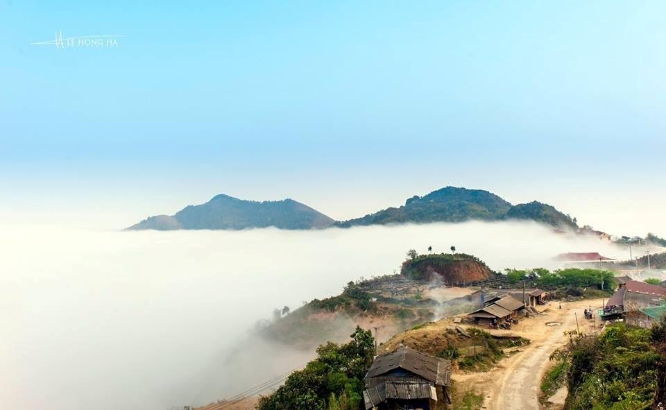 Săn mây Tà Xùa tháng 4 chinh phục sống lưng khủng long Săn mây Tà Xùa tháng 4 chinh phục sống lưng khủng long