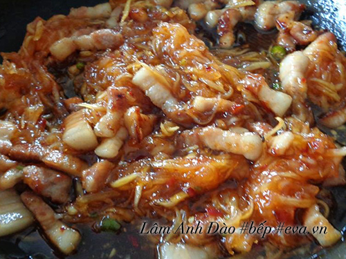 Tự làm mắm xoài kiểu Thái tốn cơm vô cùng - 5