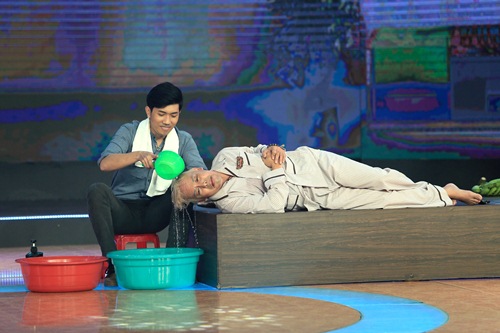 Minh Nhí lần đầu tâm sự chuyện mẹ bị bệnh tai biến nằm một chỗ nhiều năm - 5