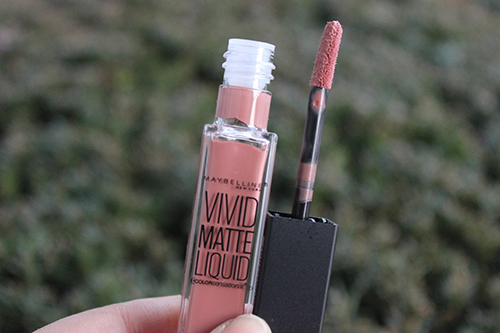 6 thỏi son nude có giá chỉ dưới 200 ngàn siêu đẹp mà không hề bợt da - 2