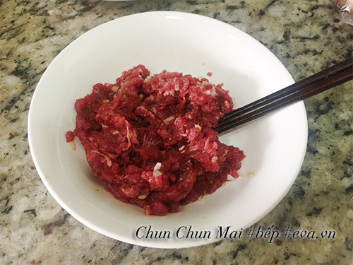 Đổi vị với thịt bò viên phô mai sốt tương cà ngon mê ly - 3