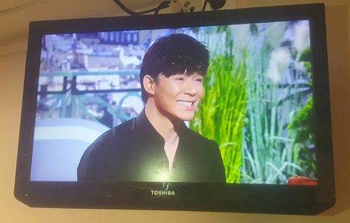 Nathan Lee được chào đón nhiệt tình khi về Pháp trả lời phỏng vấn - 10