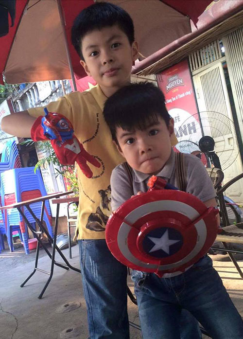 Ngắm 3 nhóc tì lém lỉnh, giống bố như đúc nhà đạo diễn Trần Lực - 5