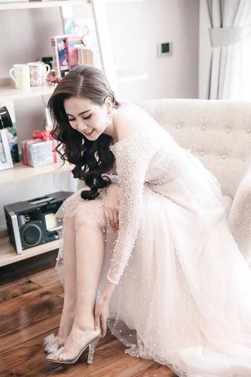 Sao Việt và những đôi giày bằng cả mấy tháng lương cử nhân - 10