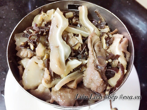 Giò xào giòn sần sật cho bữa cơm ngày Tết thêm ngon - 9