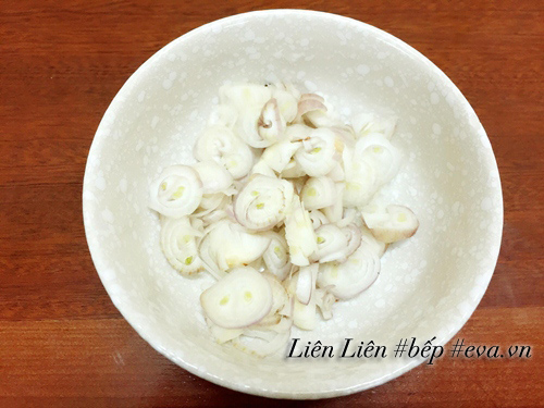 Giò xào giòn sần sật cho bữa cơm ngày Tết thêm ngon - 6